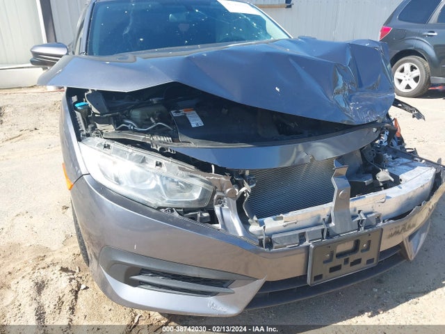Honda CIVIC EX 2018 2HGFC2F79JH601388 Image 12