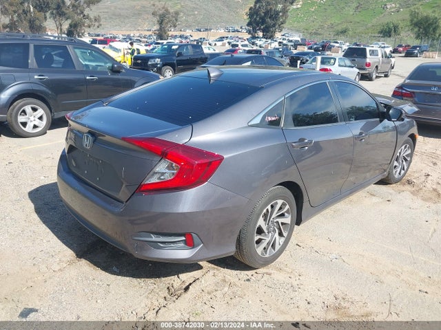 Honda CIVIC EX 2018 2HGFC2F79JH601388 Image 4