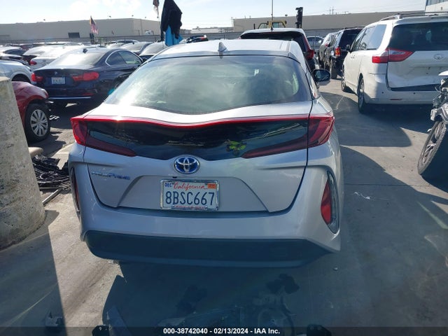 Toyota Prius Prime Premium 2017 JTDKARFP6H3054119 Image 17