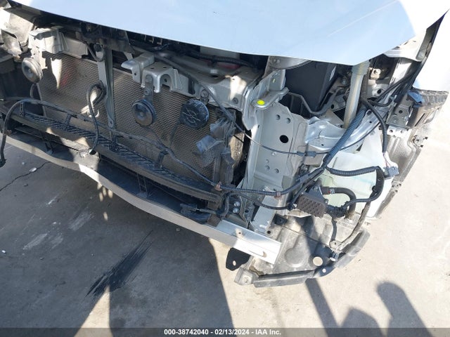 Toyota Prius Prime Premium 2017 JTDKARFP6H3054119 Image 18