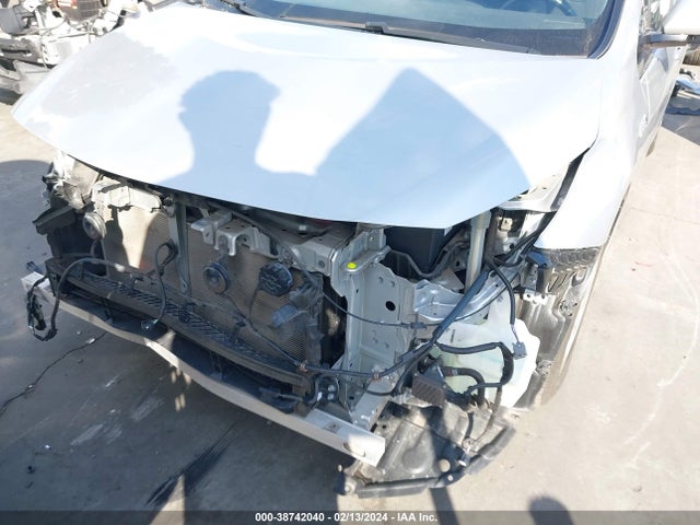 Toyota Prius Prime Premium 2017 JTDKARFP6H3054119 Image 6