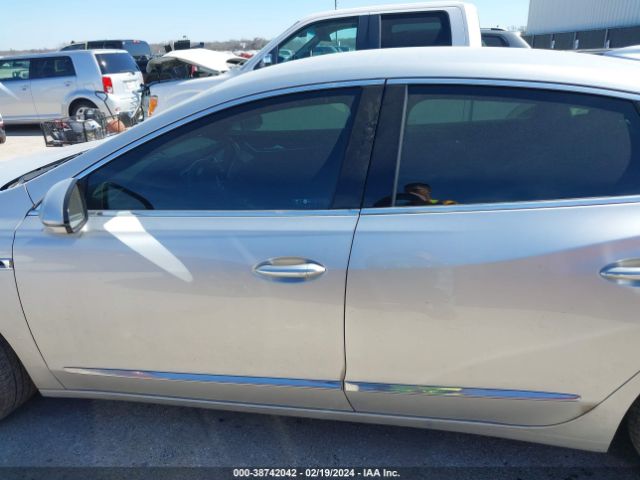 1G4ZP5SS0HU130228 Buick Lacrosse Essence