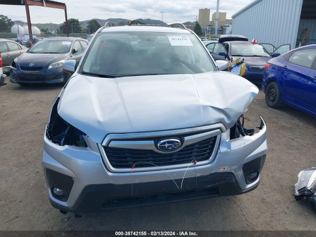 JF2SKAJC0MH526235 Subaru Forester Premium