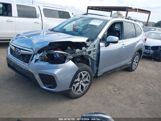 JF2SKAJC0MH526235 Subaru Forester Premium