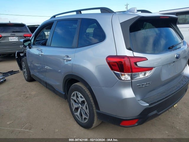 JF2SKAJC0MH526235 Subaru Forester Premium