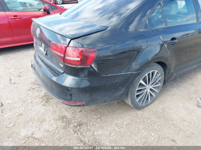 3VWD17AJ9GM350374 Volkswagen Jetta 1.8t Sport
