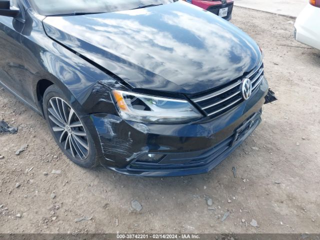 3VWD17AJ9GM350374 Volkswagen Jetta 1.8t Sport