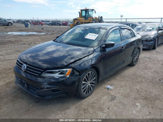 3VWD17AJ9GM350374 Volkswagen Jetta 1.8t Sport