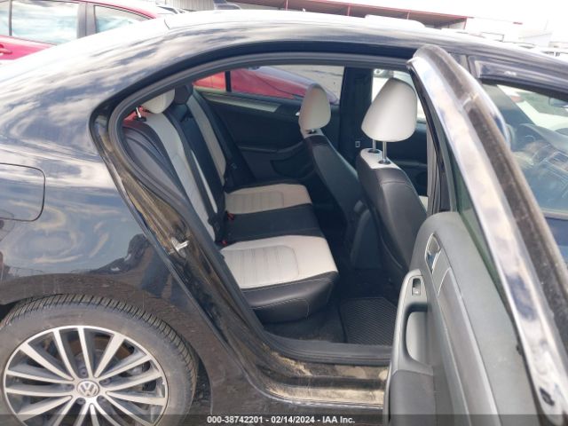 3VWD17AJ9GM350374 Volkswagen Jetta 1.8t Sport