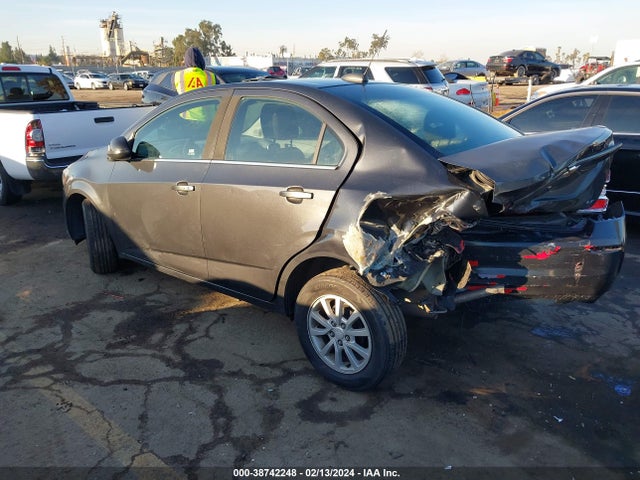 Chevrolet Sonic Lt Auto 2017 1G1JD5SGXH4157399 Image 3