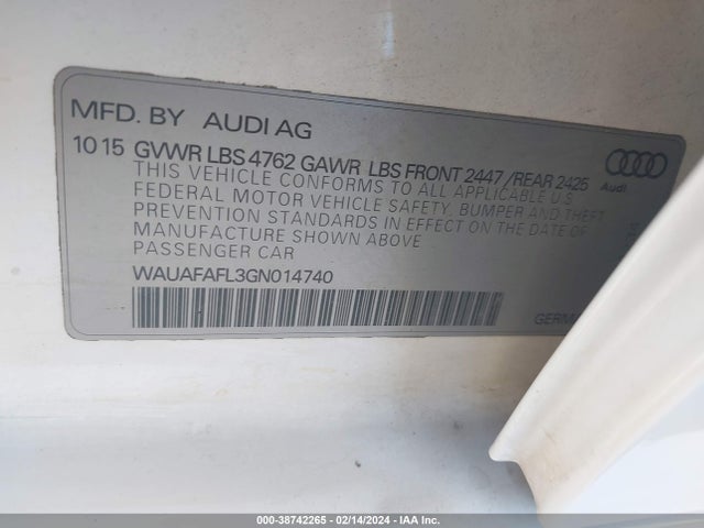 Audi A4 2.0t Premium 2016 WAUAFAFL3GN014740 Image 9