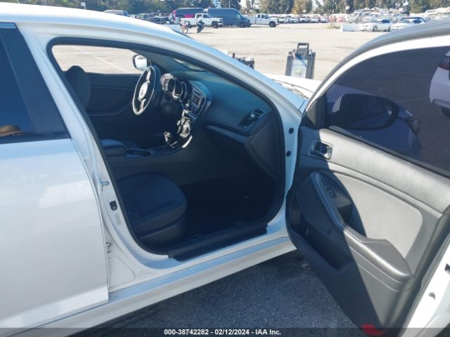 KNAGM4A75F5645502 KIA Optima Lx
