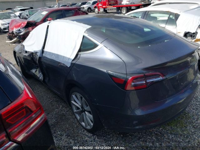 5YJ3E1EB4JF069016 Tesla Model 3 Long Range/performance
