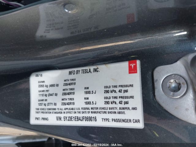 5YJ3E1EB4JF069016 Tesla Model 3 Long Range/performance