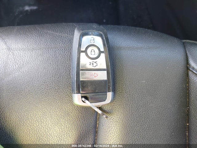 Ford Edge Titanium 2018 2FMPK3K95JBB20684 Image 11