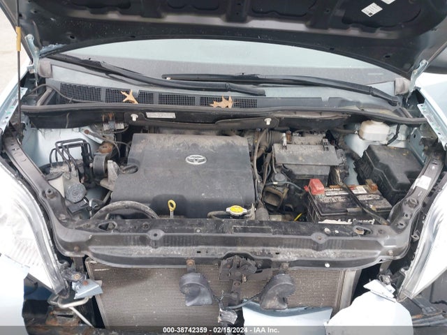 Toyota Sienna L 7 Passenger 2015 5TDZK3DC4FS549634 Image 10