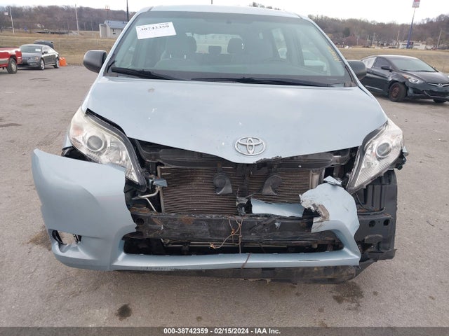 Toyota Sienna L 7 Passenger 2015 5TDZK3DC4FS549634 Image 6