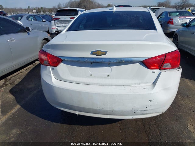 Chevrolet IMPALA 1LT 2018 2G1105S36J9140501 Image 16