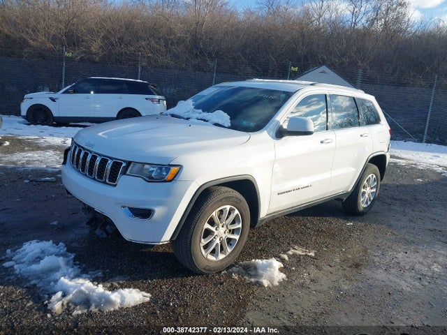 1C4RJFAG7MC527170 Jeep Grand Cherokee Laredo E 4x4