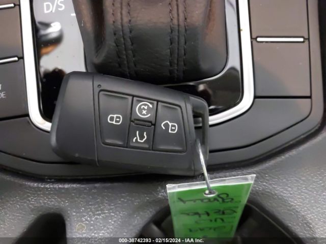 3VWG57BU6KM200614 Volkswagen Jetta 1.4t Sel Premium