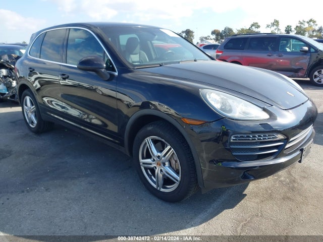 2013 PORSCHE CAYENNE WP1AB2A24DLA84627 Photo 0