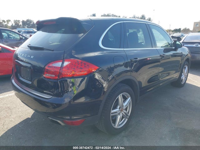 2013 PORSCHE CAYENNE WP1AB2A24DLA84627 Photo 3