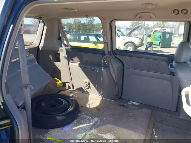 2004 HONDA ODYSSEY EX-L VIN: 5FNRL18764B066694