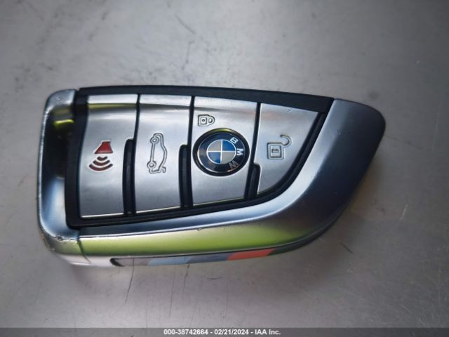 WBA7T2C07NCJ49537 BMW 740 I