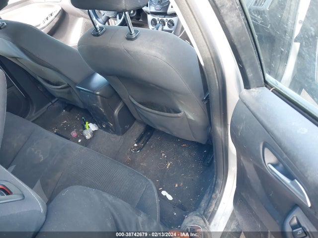 Ford FOCUS SE 2014 1FADP3F20EL313617 Image 8