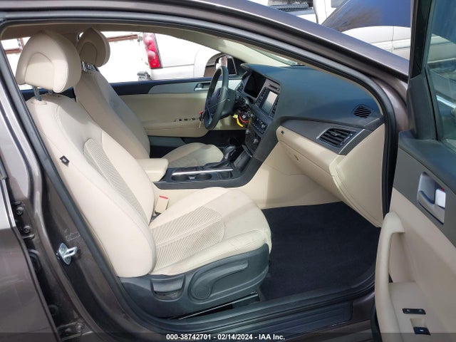 Hyundai SONATA SE 2016 5NPE24AF2GH321948 Image 5