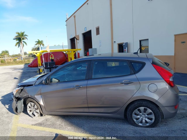 Hyundai ACCENT SE 2017 KMHCT5AE2HU360088 Image 14