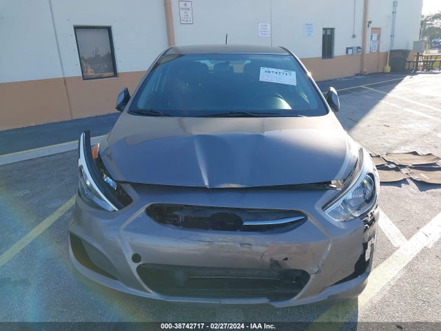 Hyundai ACCENT SE 2017 KMHCT5AE2HU360088 Image 6