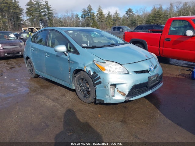 Toyota Prius Three 2014 JTDKN3DU8E1853062 Image 1