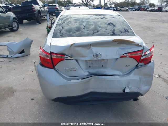 Toyota COROLLA LE 2018 5YFBURHEXJP774555 Image 18
