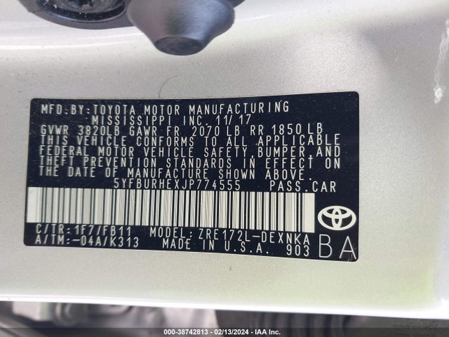 Toyota COROLLA LE 2018 5YFBURHEXJP774555 Image 9
