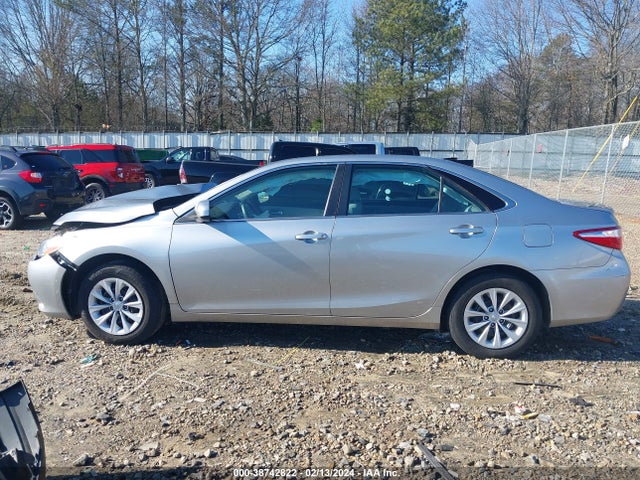 Toyota CAMRY LE 2015 4T4BF1FK1FR499271 Image 14