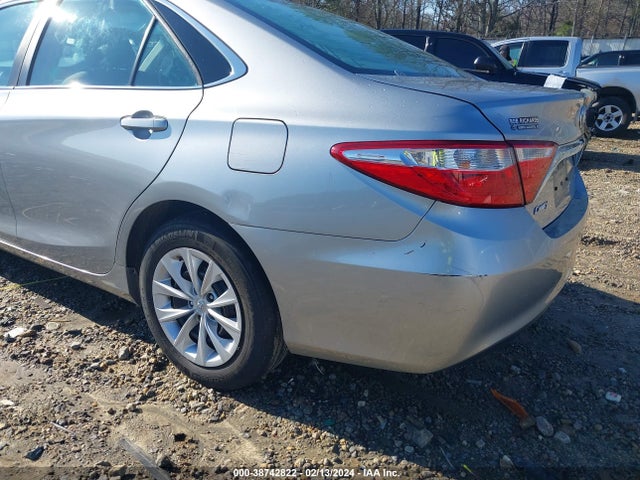 Toyota CAMRY LE 2015 4T4BF1FK1FR499271 Image 18