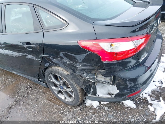 Ford FOCUS SE 2014 1FADP3F20EL234173 Image 6