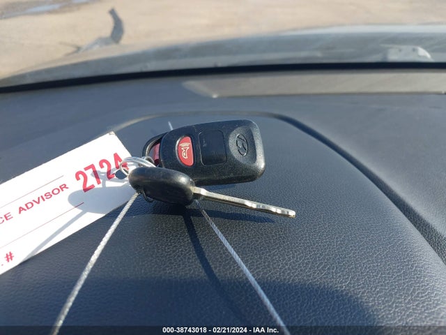 Hyundai ELANTRA SE 2018 KMHD74LFXJU668415 Image 11