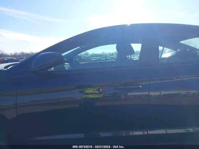 Hyundai ELANTRA SE 2018 KMHD74LFXJU668415 Image 15