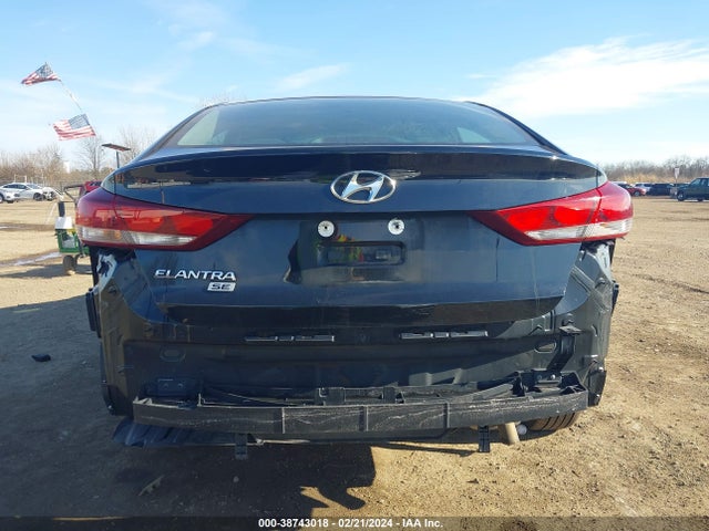 Hyundai ELANTRA SE 2018 KMHD74LFXJU668415 Image 17