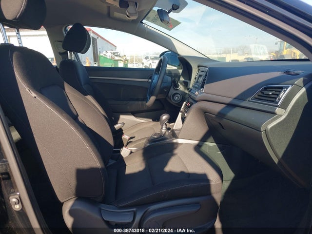 Hyundai ELANTRA SE 2018 KMHD74LFXJU668415 Image 5
