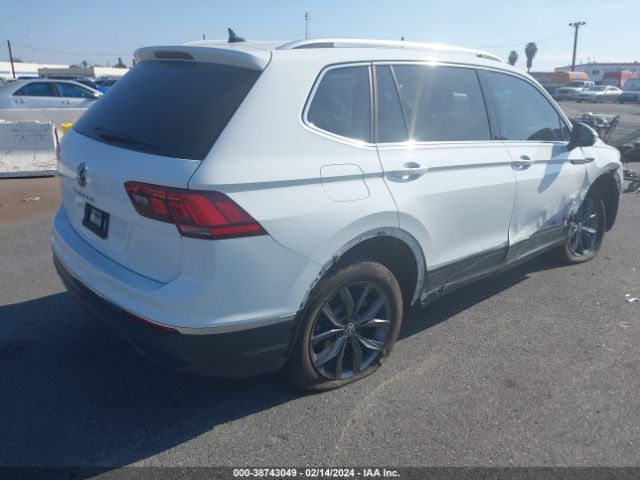 3VV3B7AX1NM079275 Volkswagen Tiguan 2.0t Se