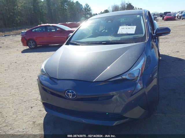 Toyota Prius Three 2018 JTDKARFU9J3055597 Image 12