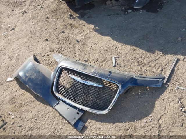 2C3CCAAG9JH308355 Chrysler 300 Touring