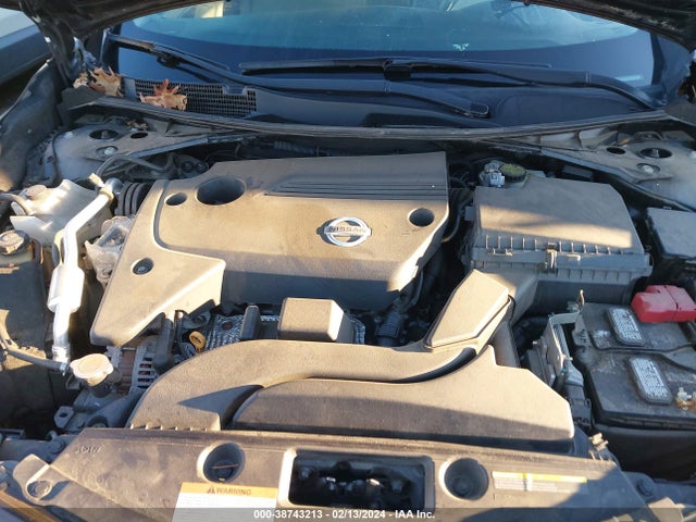 Nissan Altima 2.5 S 2015 1N4AL3AP8FC577073 Image 10