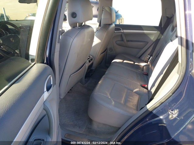 2004 PORSCHE CAYENNE WP1AB29P44LA60330 Photo 7