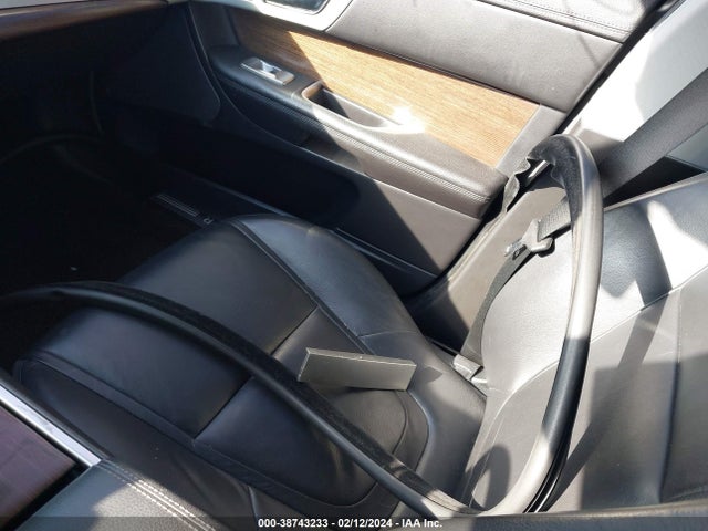 2013 JAGUAR XF SAJWA0E74D8S67499 Photo 5