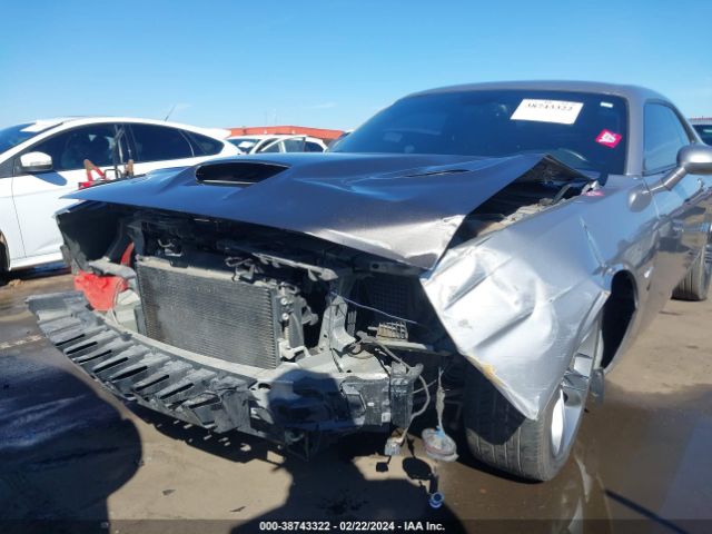 2C3CDZAT9FH747717 Dodge Challenger R/t