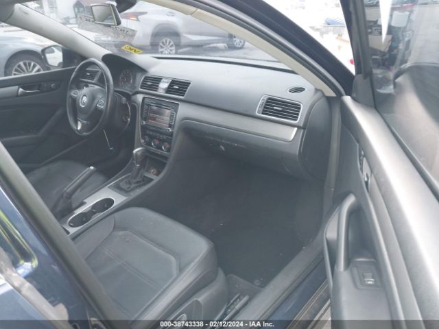 1VWBS7A38EC049020 Volkswagen Passat 1.8t Se